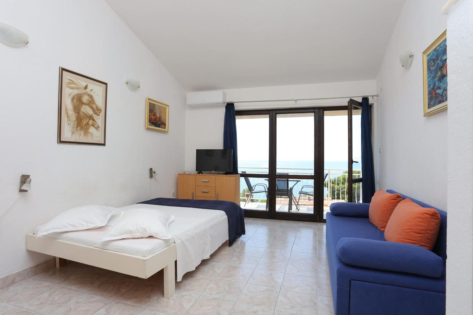 Apartments By The Sea Baska Voda, Makarska - 300 Exterior photo