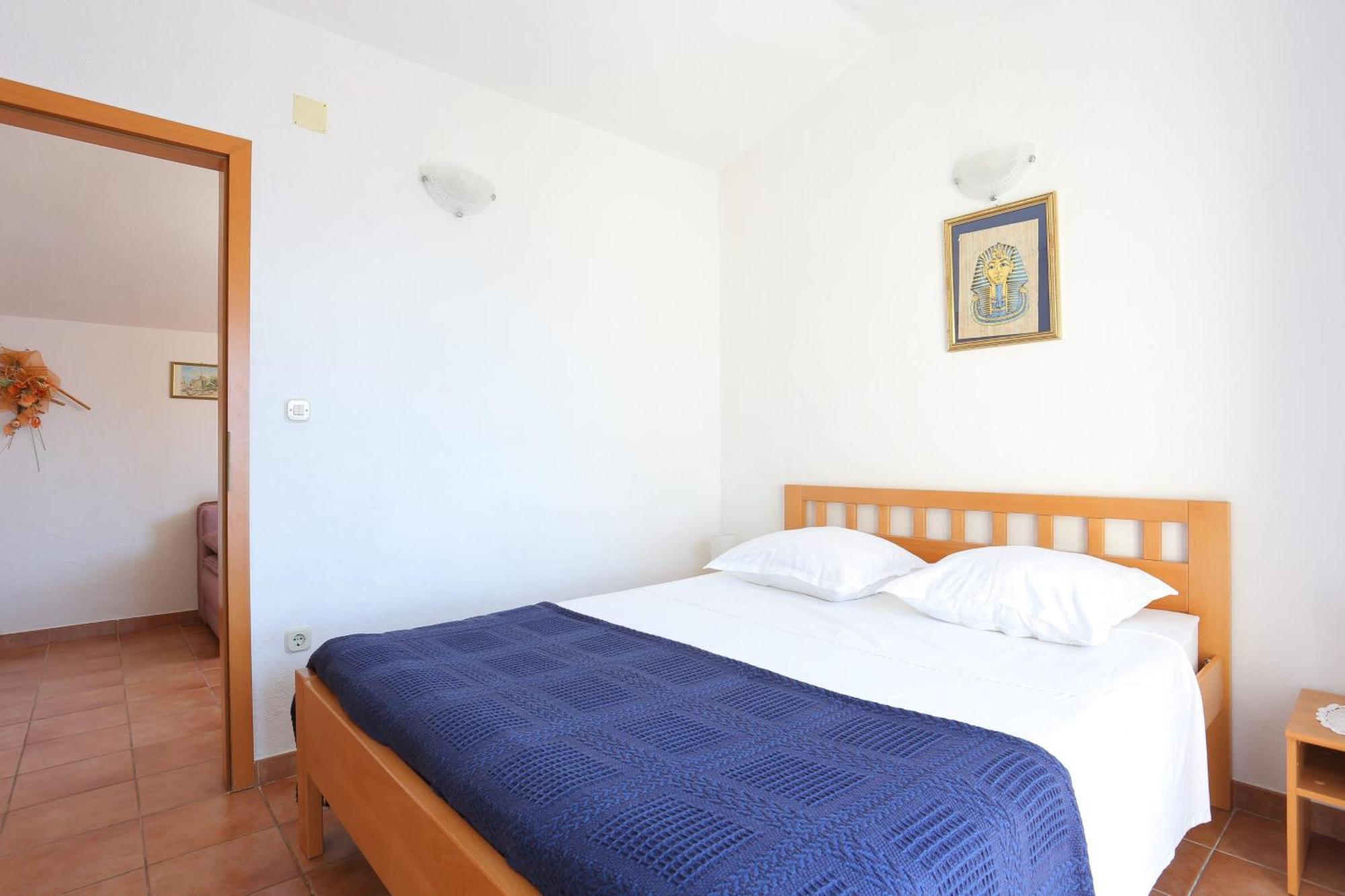 Apartments By The Sea Baska Voda, Makarska - 300 Room photo