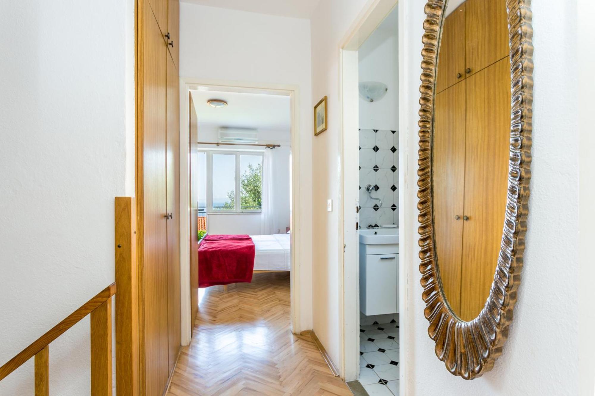 Apartments By The Sea Baska Voda, Makarska - 300 Exterior photo