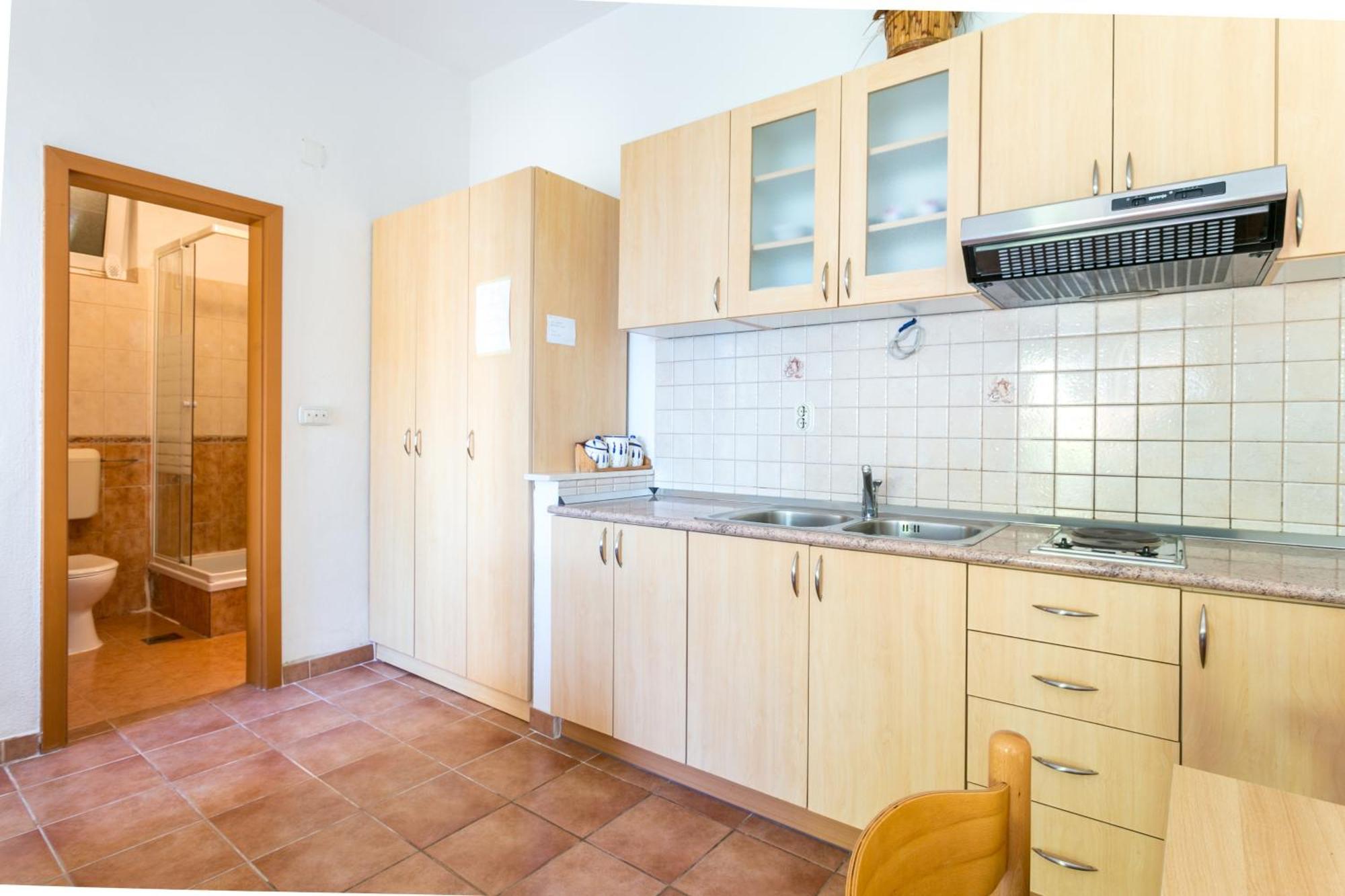 Apartments By The Sea Baska Voda, Makarska - 300 Exterior photo