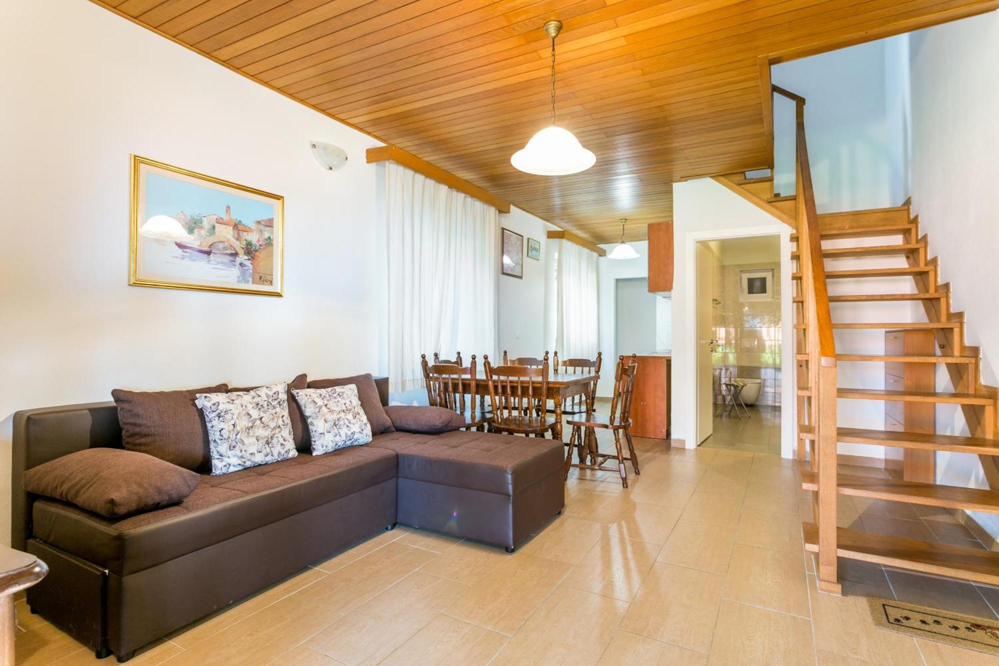 Apartments By The Sea Baska Voda, Makarska - 300 Room photo