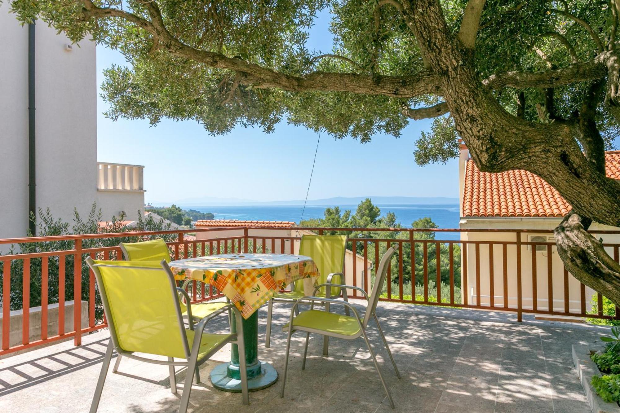 Apartments By The Sea Baska Voda, Makarska - 300 Exterior photo